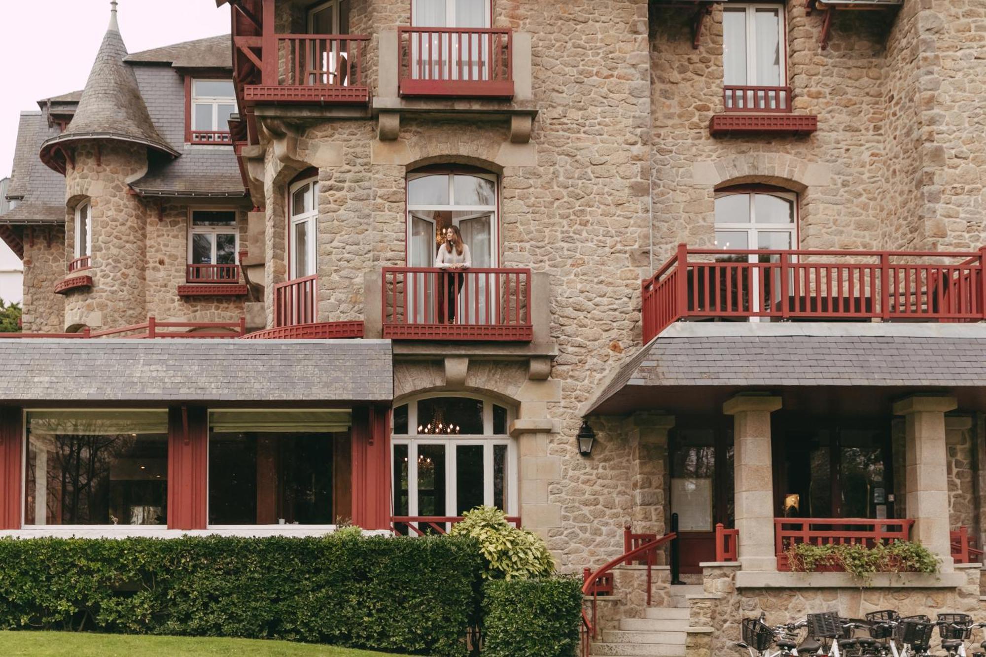 Le Castel Marie Louise Hotel